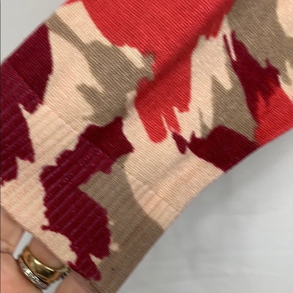 NWT Joseph A. Burgundy/pink sweater size Lg - Picture 3 of 6